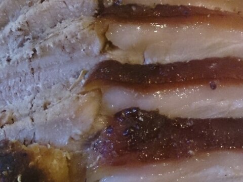 パイナップル＆蜂蜜ローズマリーの豚もも肉ロースト。